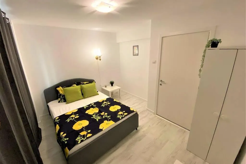 Perla Spacious 2 Bedroom Apartment Bucarest